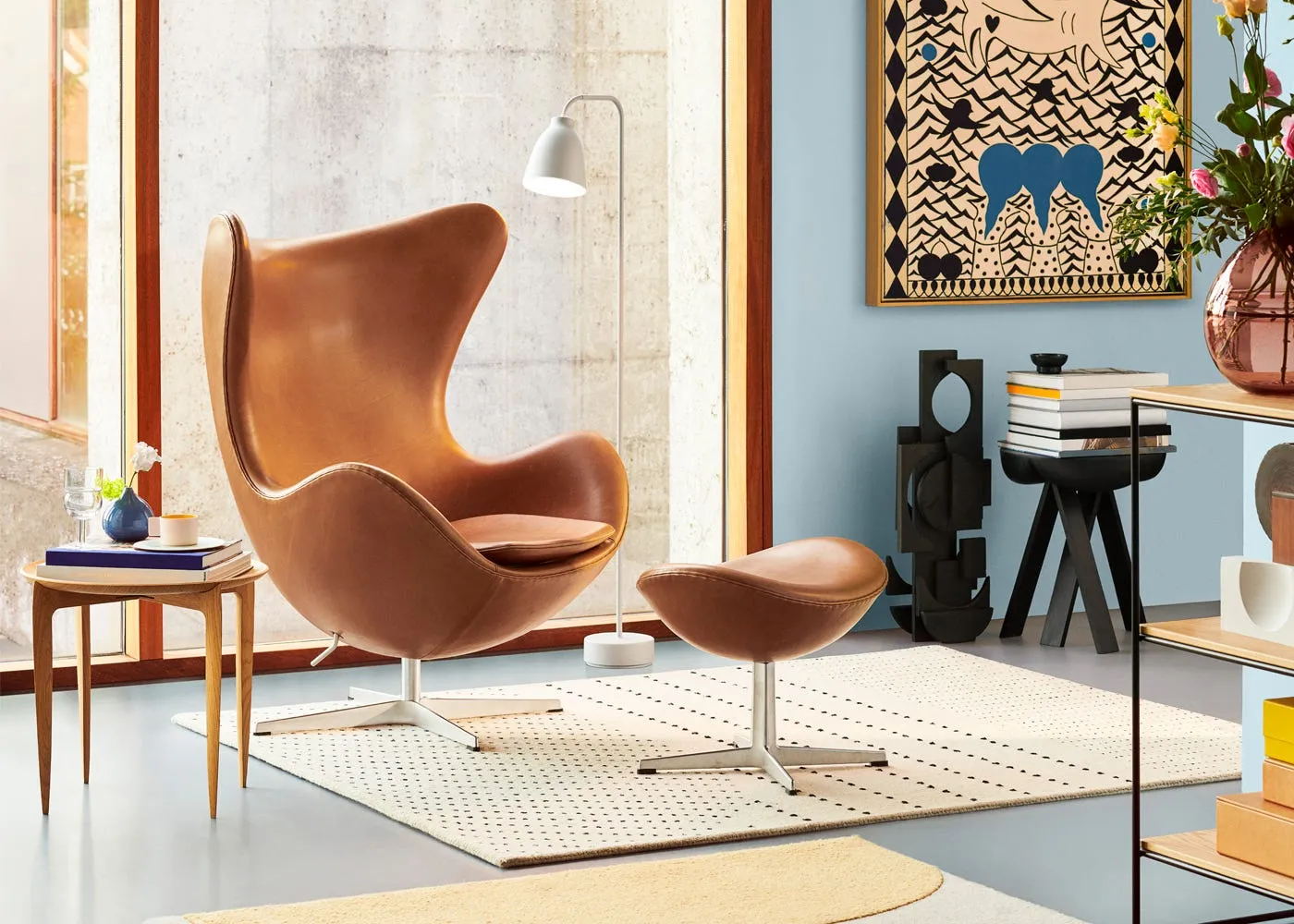 Fritz Hansen Egg Chair in Walnut Grace Leather 2