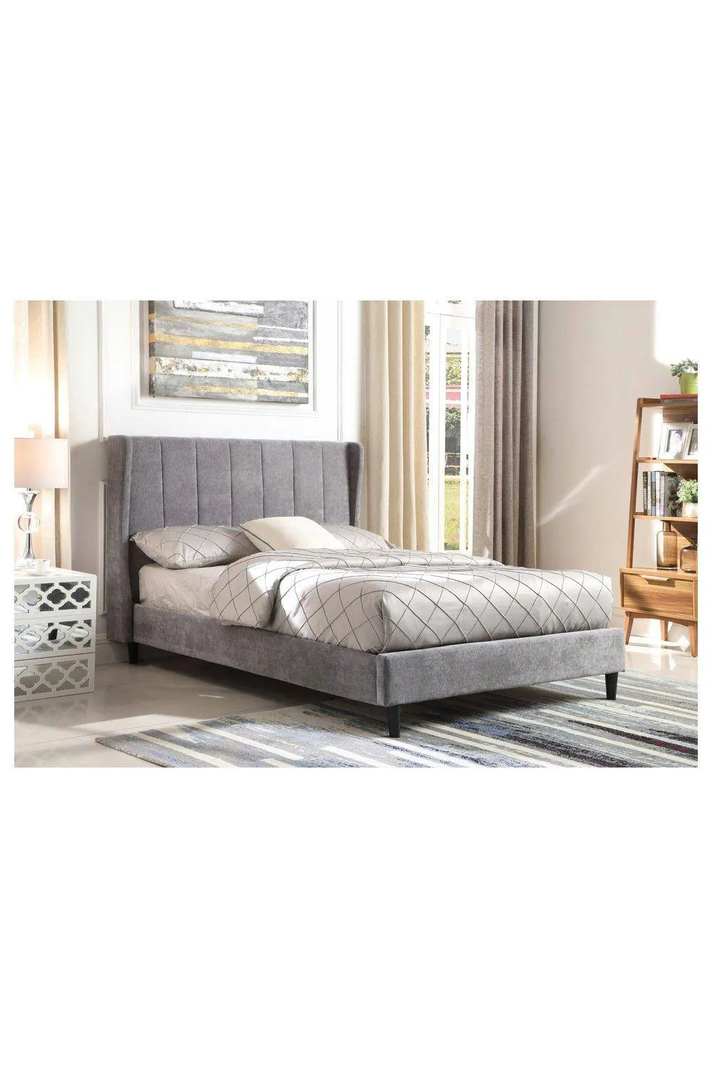 Seconique Amelia 5' King Bed in Grey 1