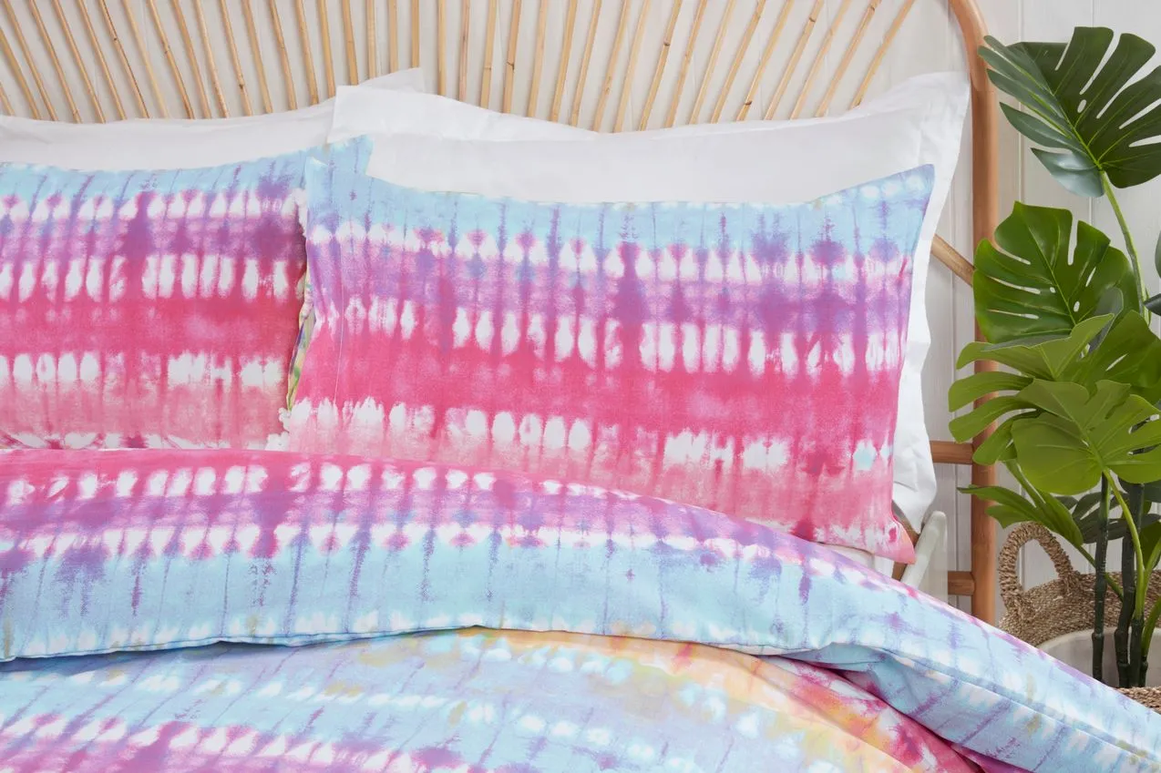 Rapport Home Tie Dye Polycotton Duvet Cover Set With Pillowcase in Pink 2