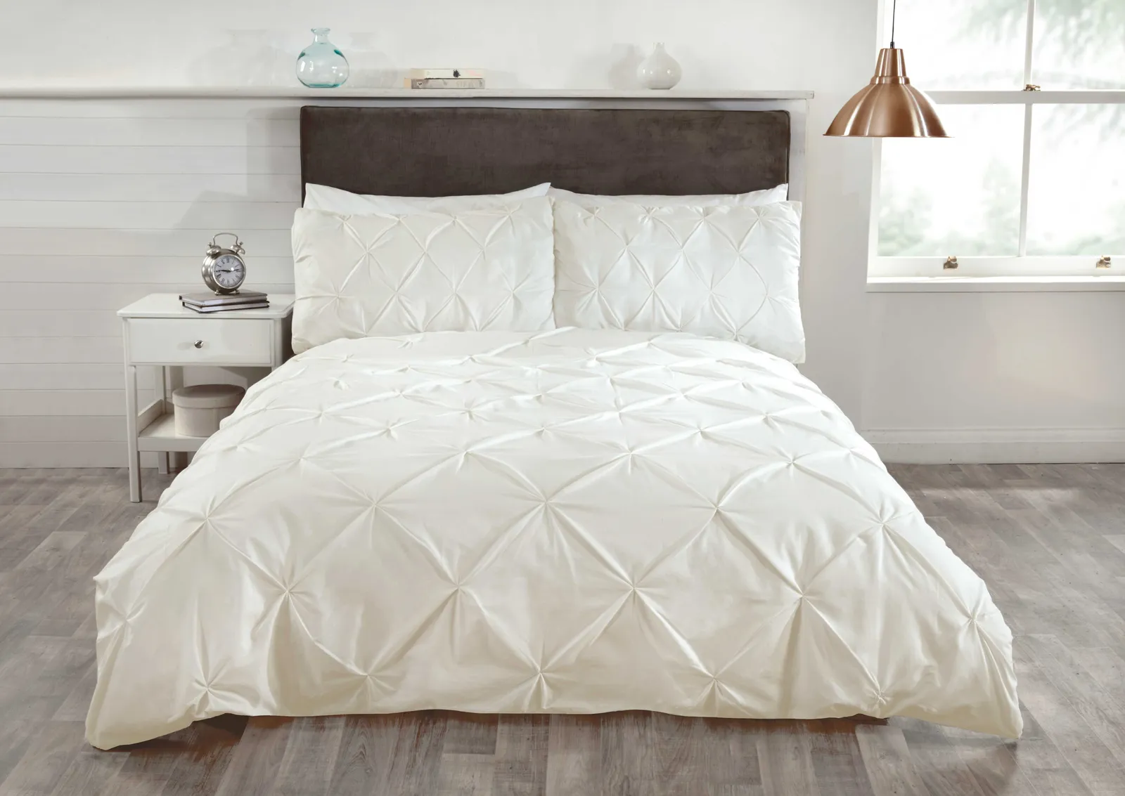 Rapport Home Pintuck Balmoral Duvet Cover Set in Cream 1