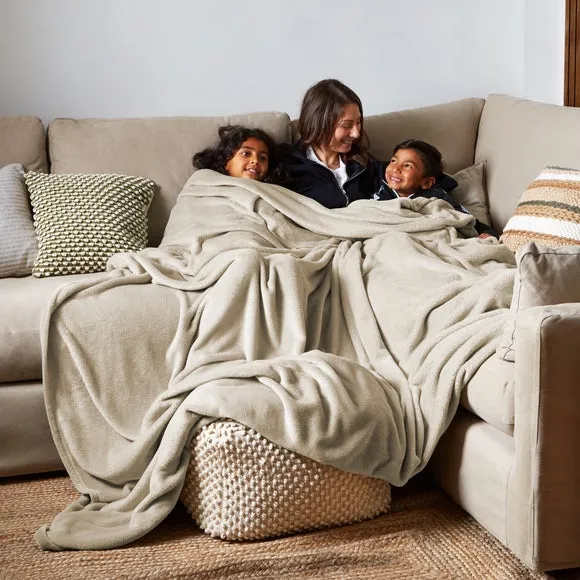 Supersize Family Snuggle Throw Blanket 1