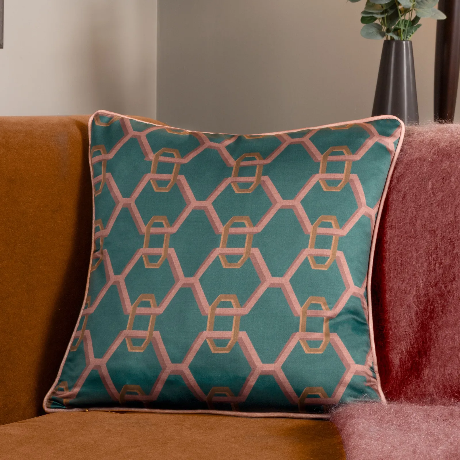 Paoletti Carnaby Chain Geometric Satin Cushion in Teal 1