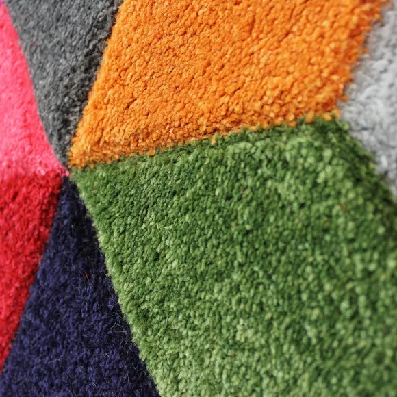 Spectrum Dynamic Geometric Rug 4