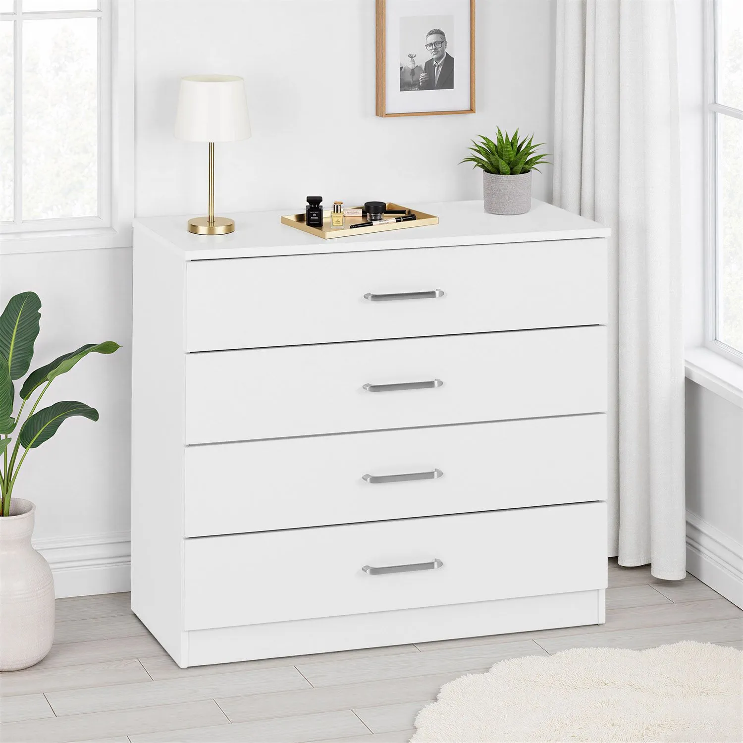 Seconique Dakotia 4 Drawer Chest in White 1