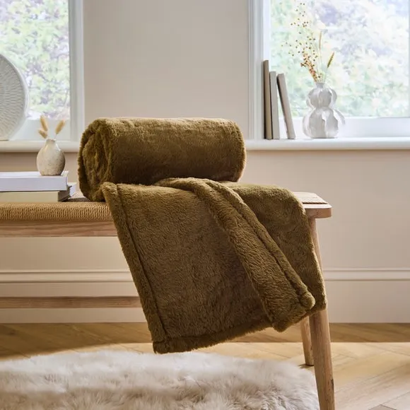 Double Sided Faux Fur Throw Blanket 1