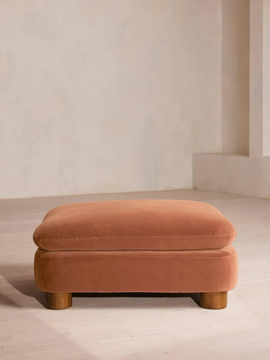 Vivienne Ottoman, Velvet Antique Rose