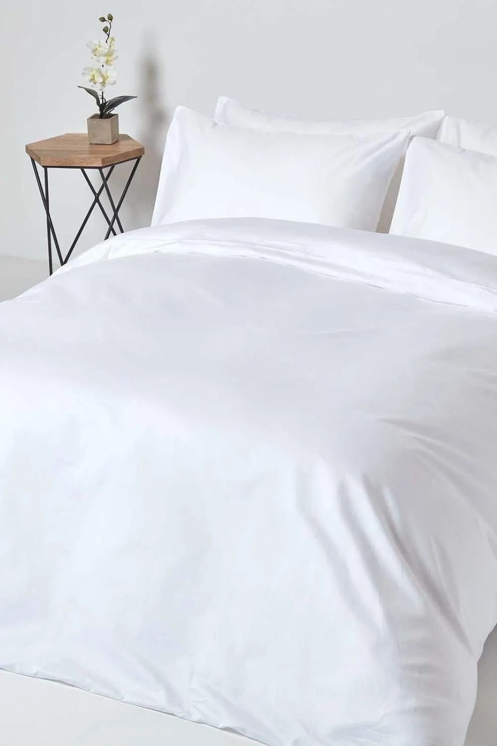 Homescapes Egyptian Cotton Flat Sheet 1000 Thread Count in White 4