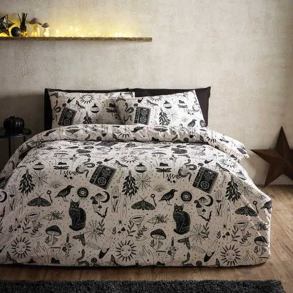 Catherine Lansfield Enchanted Witchcraft Polycotton Duvet Cover & Pillowcase Set 1