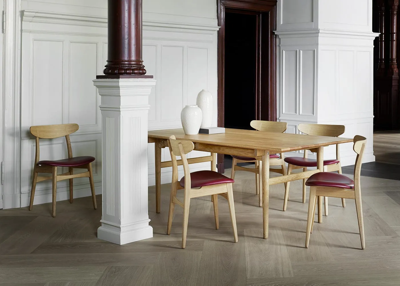 Carl Hansen & Son CH327 Dining Table Oak Soap 190 x 95cm 3