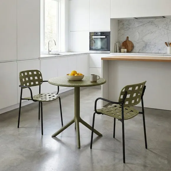 Bergen Round Bistro Table with 2 Karin Armchairs 3