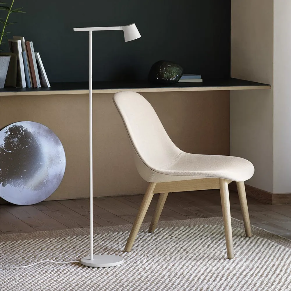 Muuto Tip LED Floor Lamp Black 4