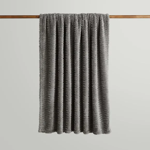 Henwood Textured Fleece Throw Blanket 130cm x 170cm 3