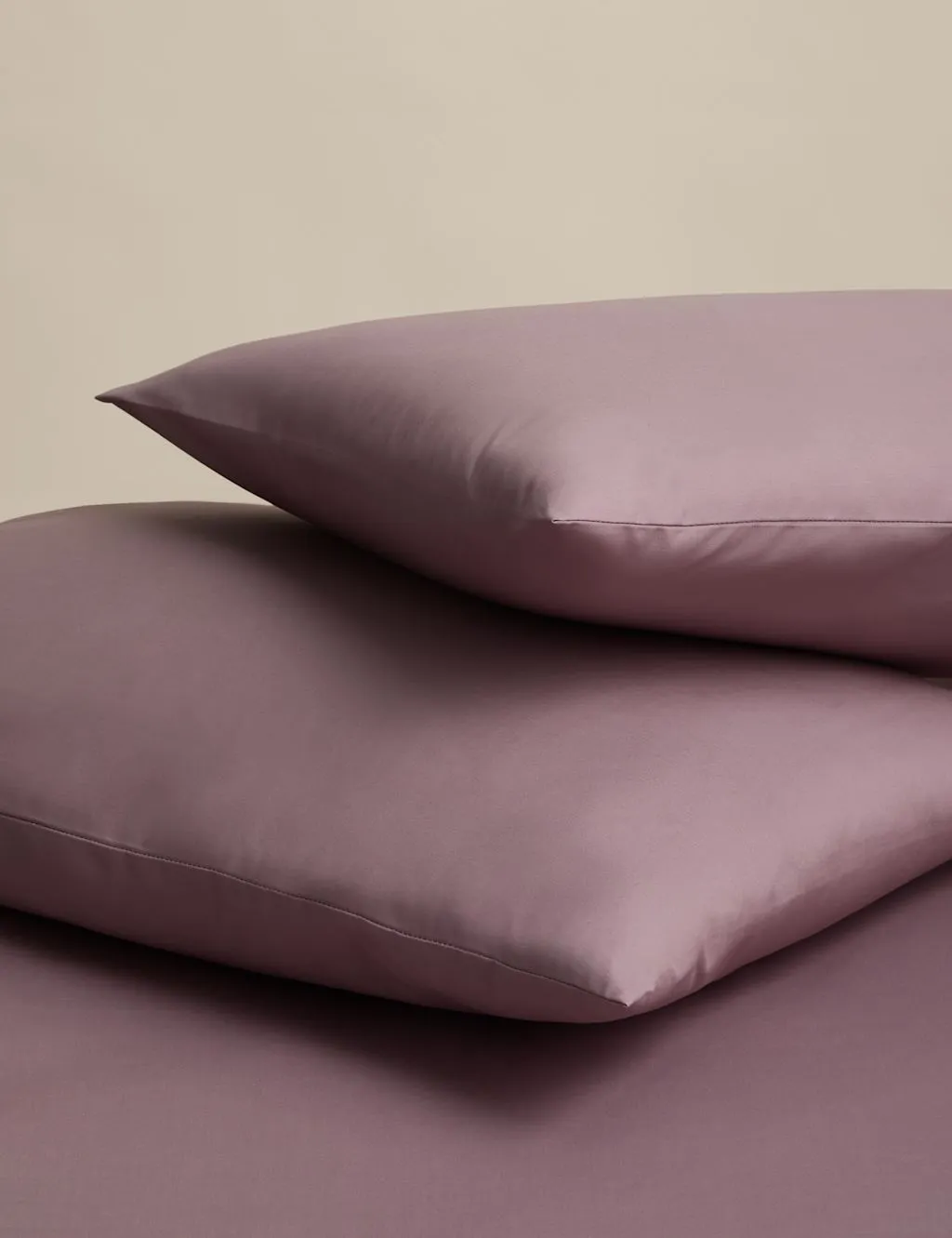 M&S 2 Pack Egyptian Cotton Pillowcases Mauve