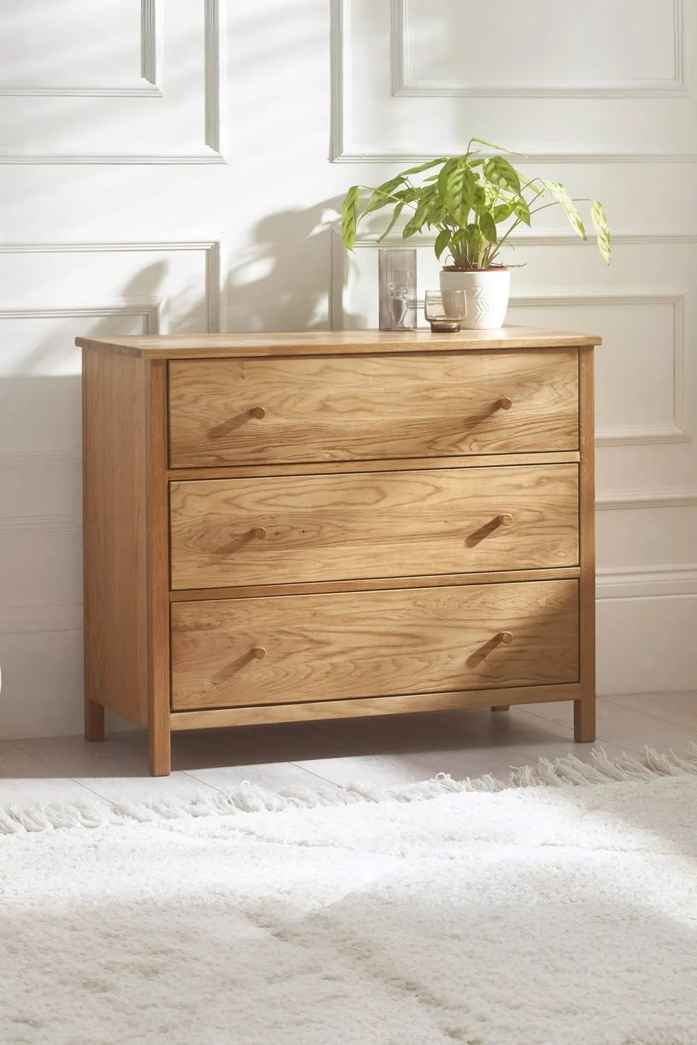Julian Bowen Coxmoor 3 Drawer Chest in Light Oak 1