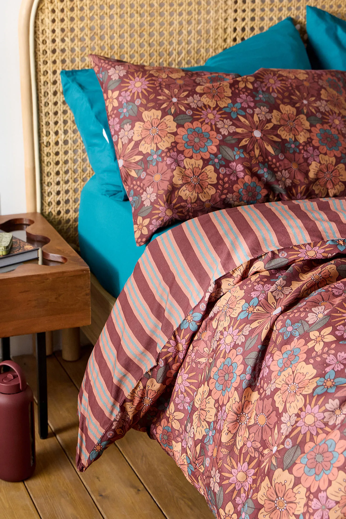 Clara Retro Berry Reversible Duvet Set - Red Berry 3