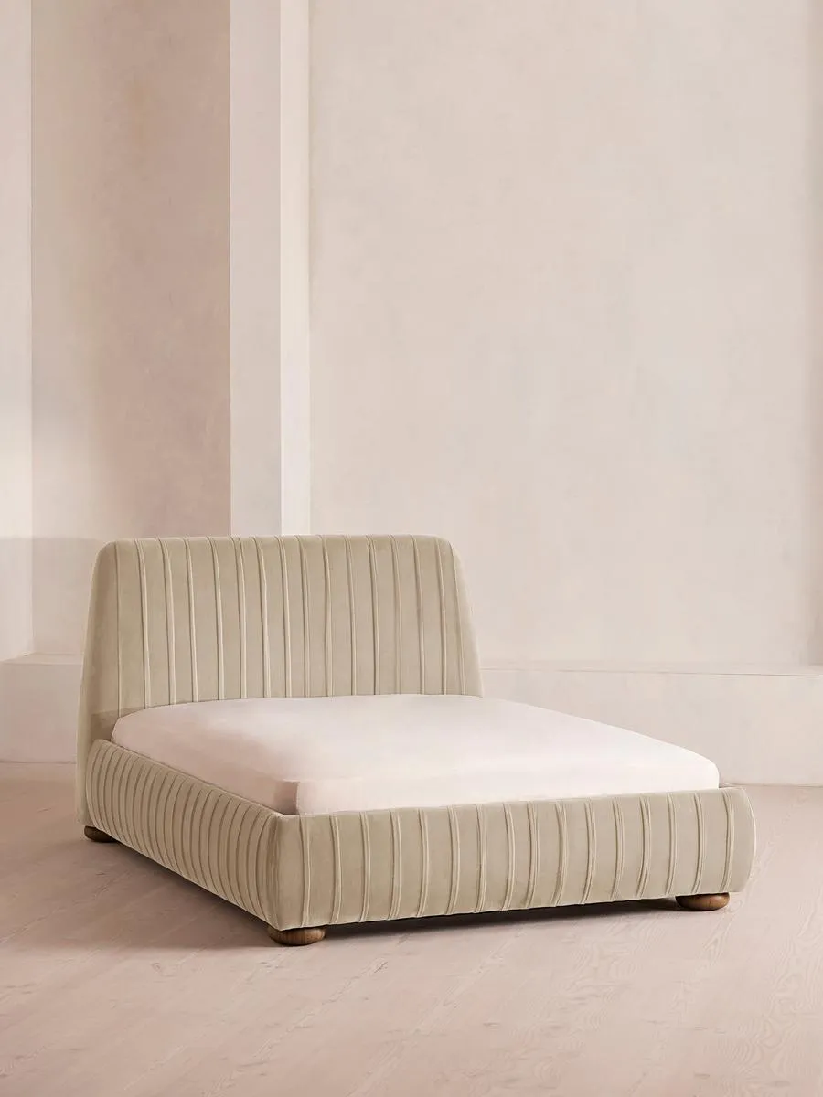 Vivienne Bed, Double, Velvet, Oyster