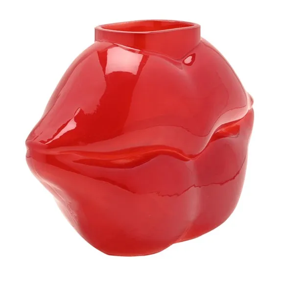 The Feel Good Club Lips Glass Vase 4