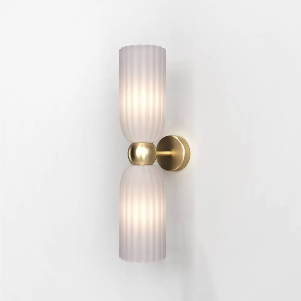 Netlighting Maytoni Antic Modern 2 Light Up & Down Wall Lamp Gold White Shade E14