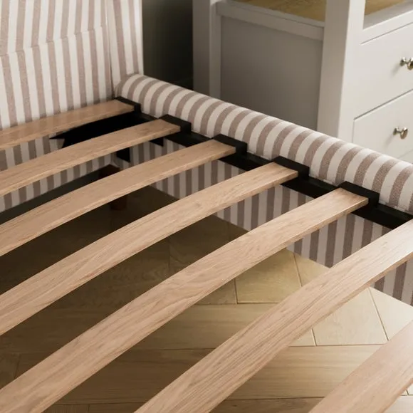 Beatrice Linford Stripe Bed 4