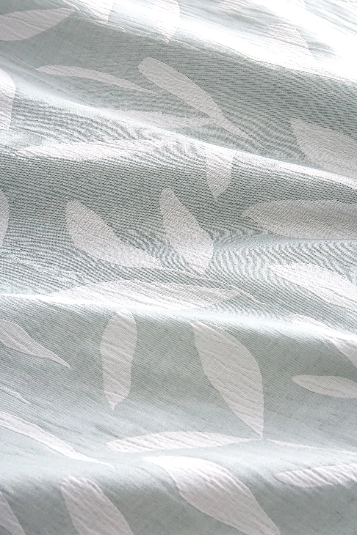 Appletree 'Emile' Jacquard Leaf Pattern Print Duvet Cover Set in Green 3