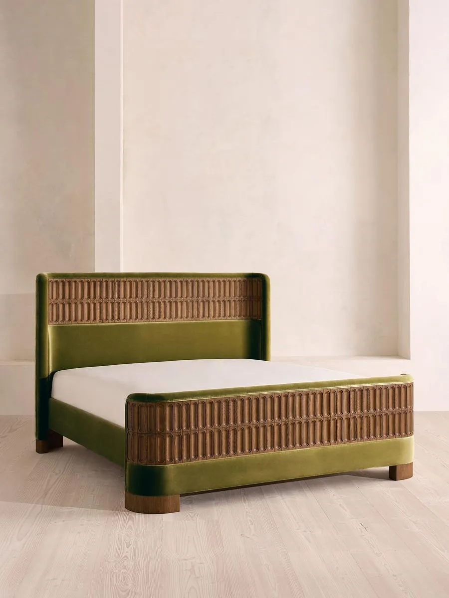 Devon Bed, King, Velvet, Olive