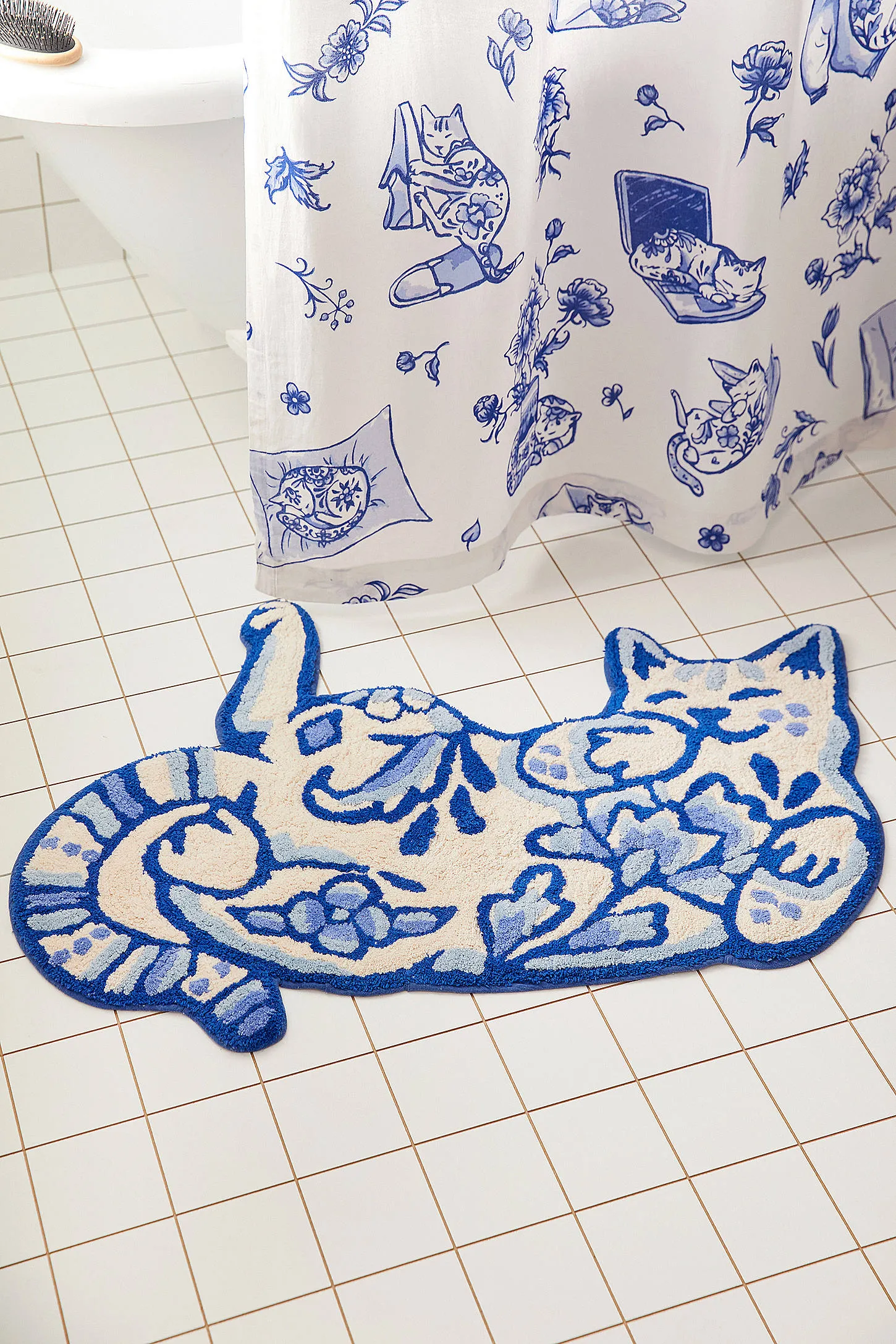 Delft Cat Bath Mat - Blue