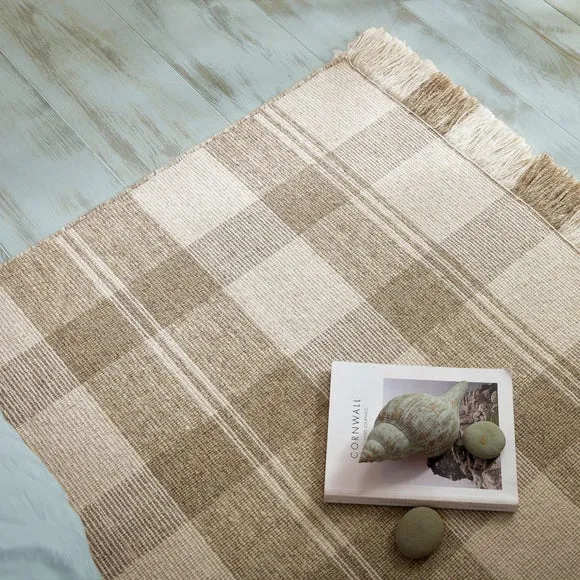 Tess Check flatweave wool rug 6