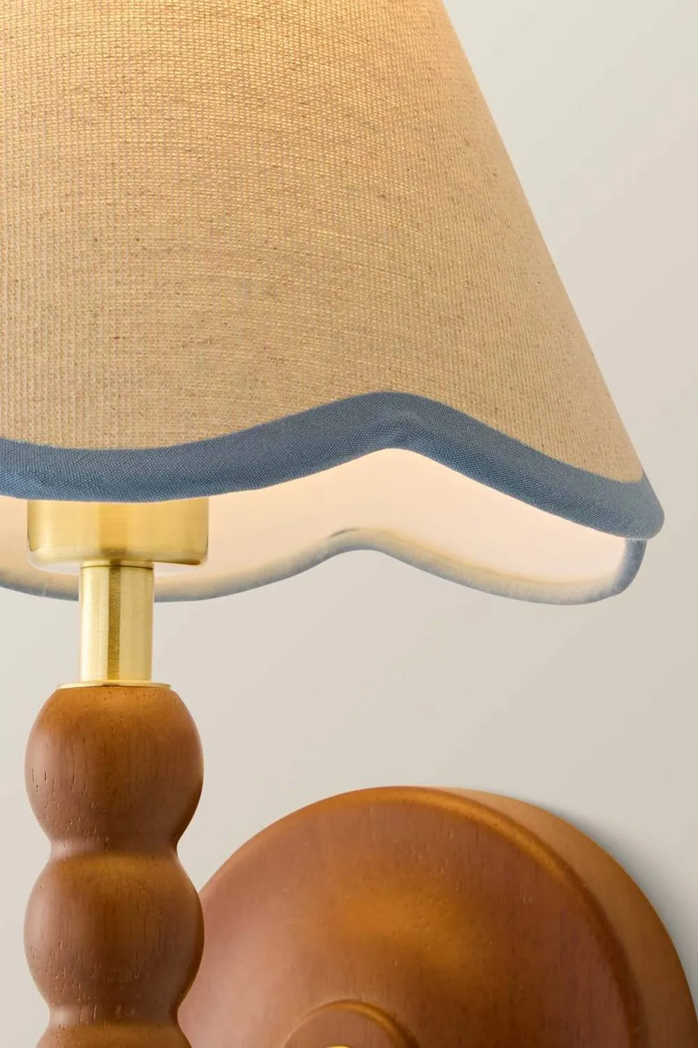 ValueLights Bobbins Walnut Bobble Wall Light & Linen Trim Lamp Shade in Baby Blue 4