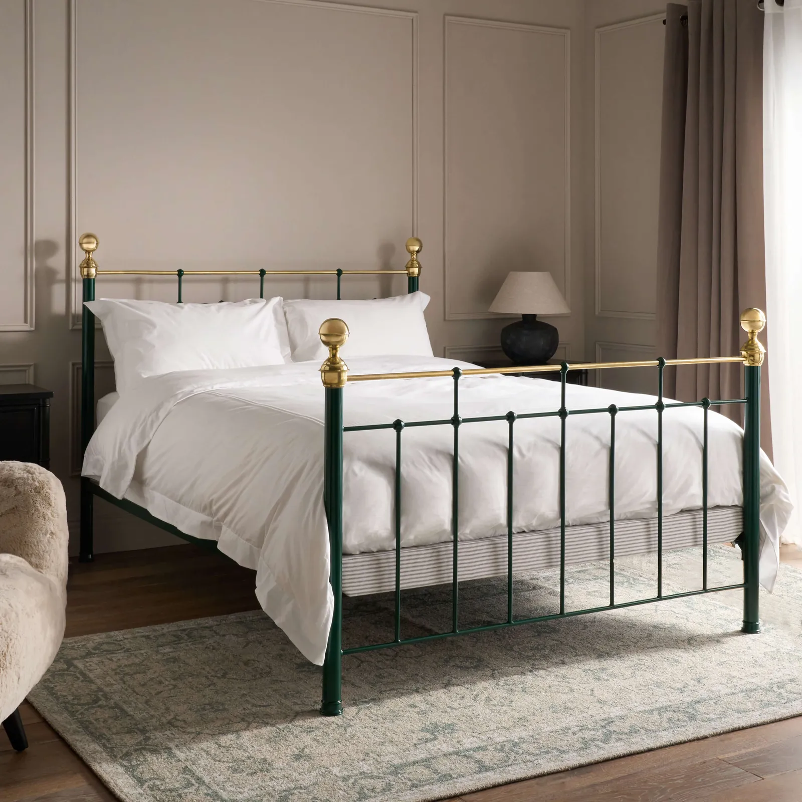 George Bed, Double - Solid, British Racing Green
