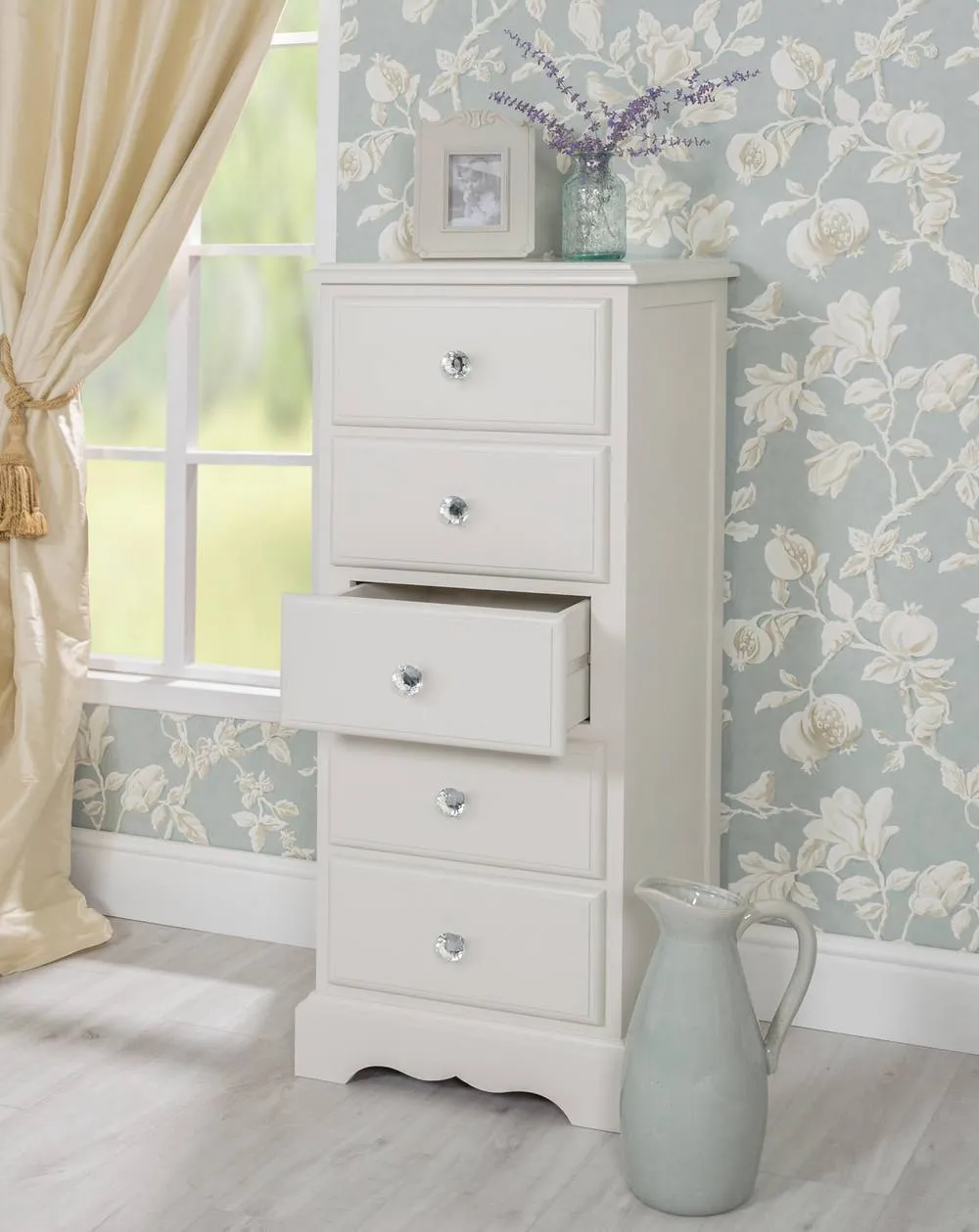 Statement Furniture Romance 5 Drawer Tallboy with Crystal Handles in Light Grey 3