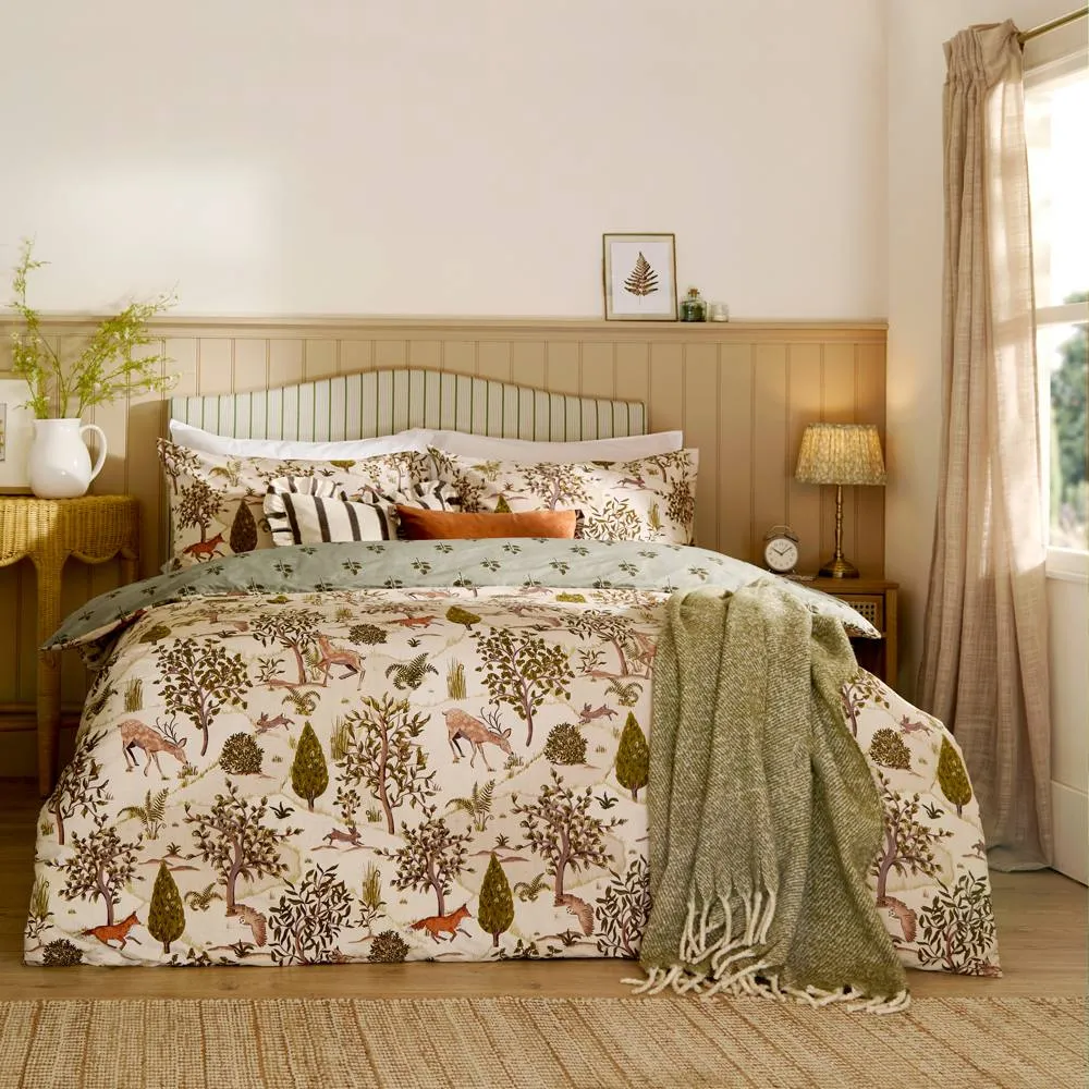 Furn Fable Printed Reversible Cotton Blend Duvet Cover Set