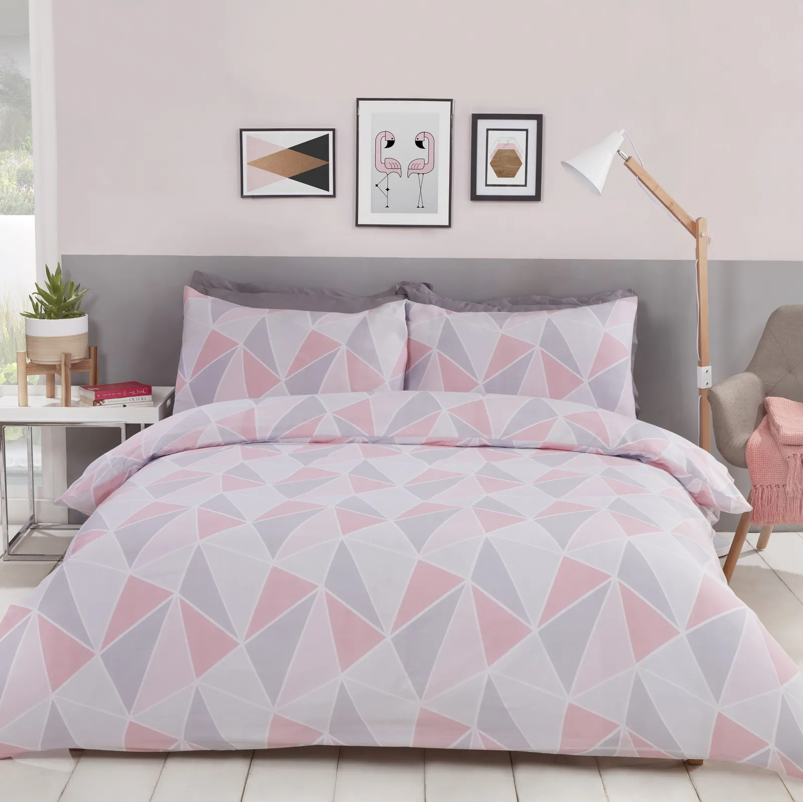 Rapport Home Leo Polycotton Duvet Cover Set With Pillowcase in Pink 1