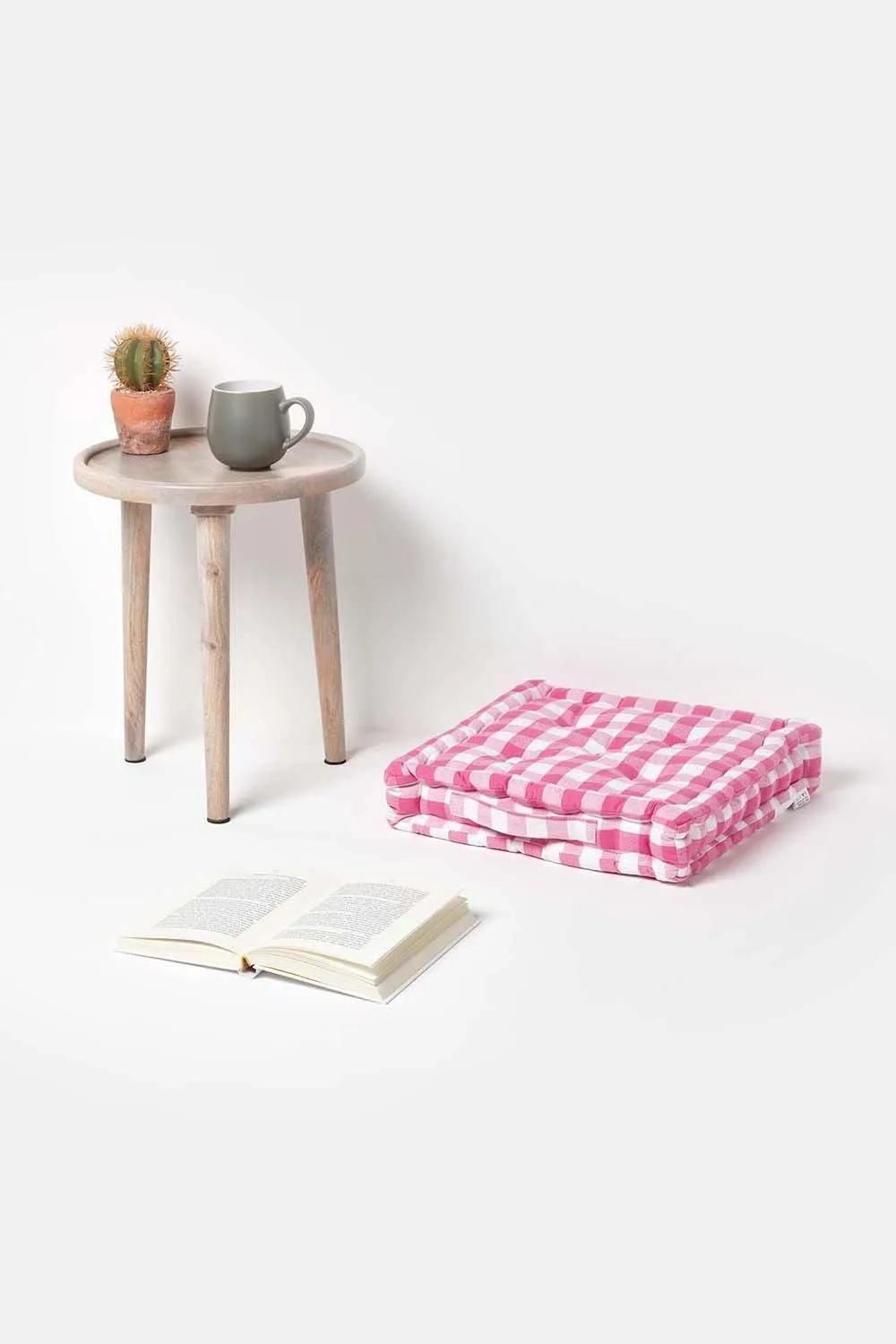 Homescapes Block Check Cotton Gingham Floor Cushion in Pink 2