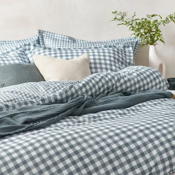YARD Barton 100% Cotton Duvet Cover & Pillowcase Set 3