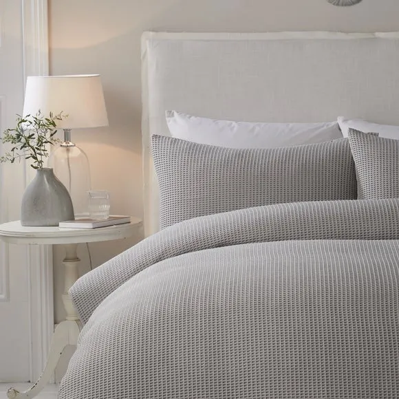Serene Lindly Duvet Cover and Pillowcase Set 2
