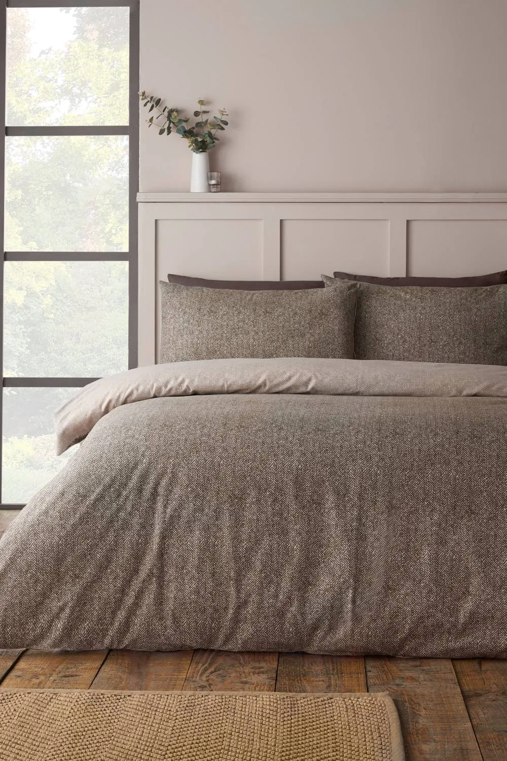 Catherine Lansfield Brushed Herringbone Cotton Reversible Duvet Cover Set in Chocolate