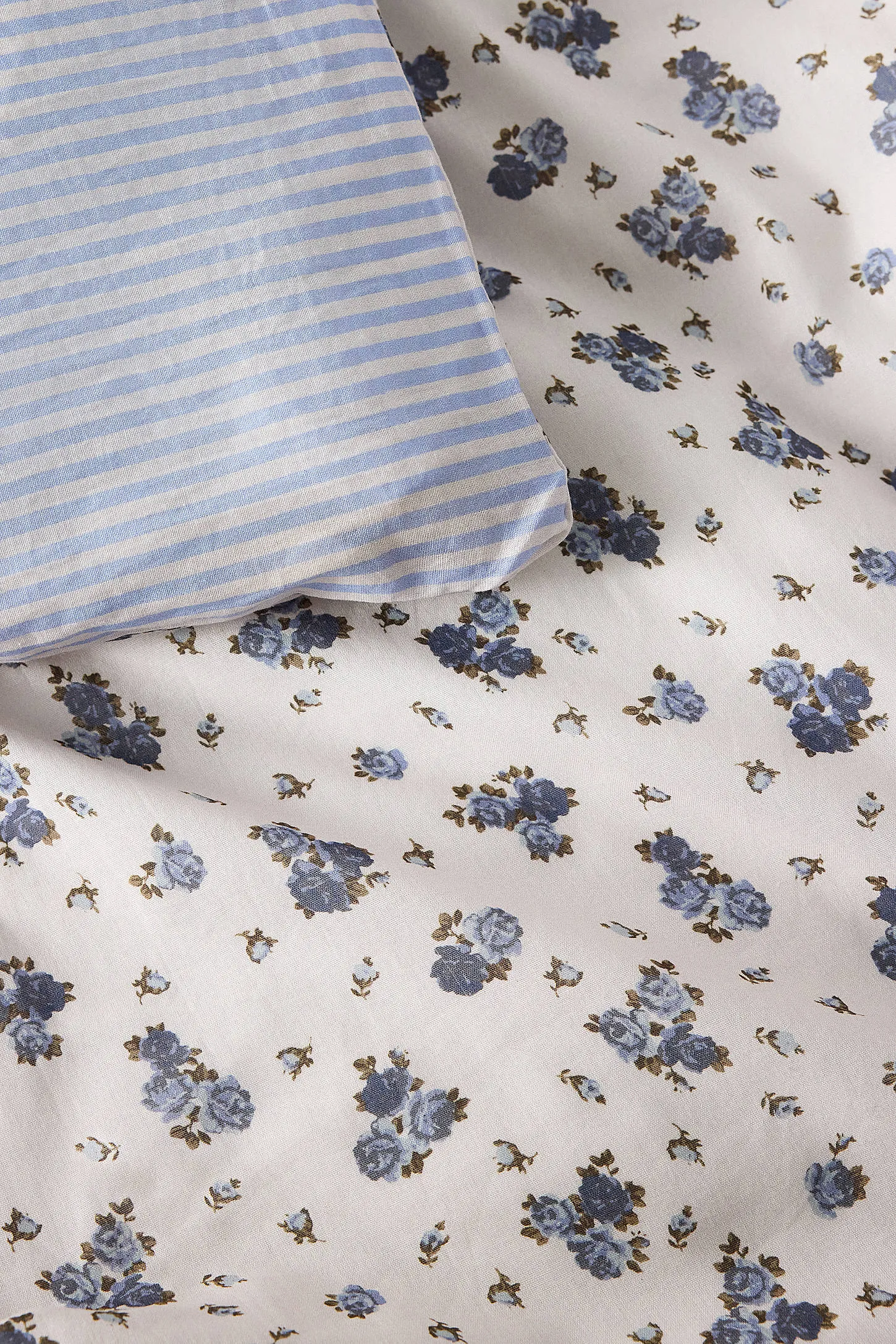 Maisie Reversible Duvet Set - Blue 6