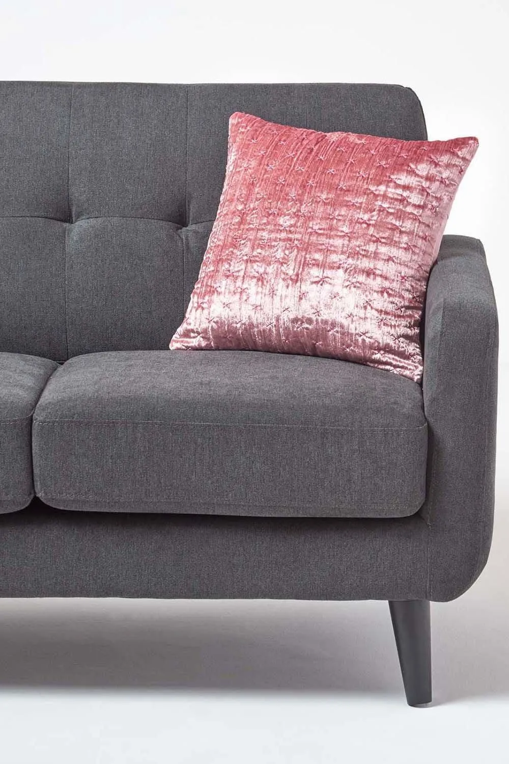 Homescapes Crushed Velvet Cushion Cover in Bright Pink 4