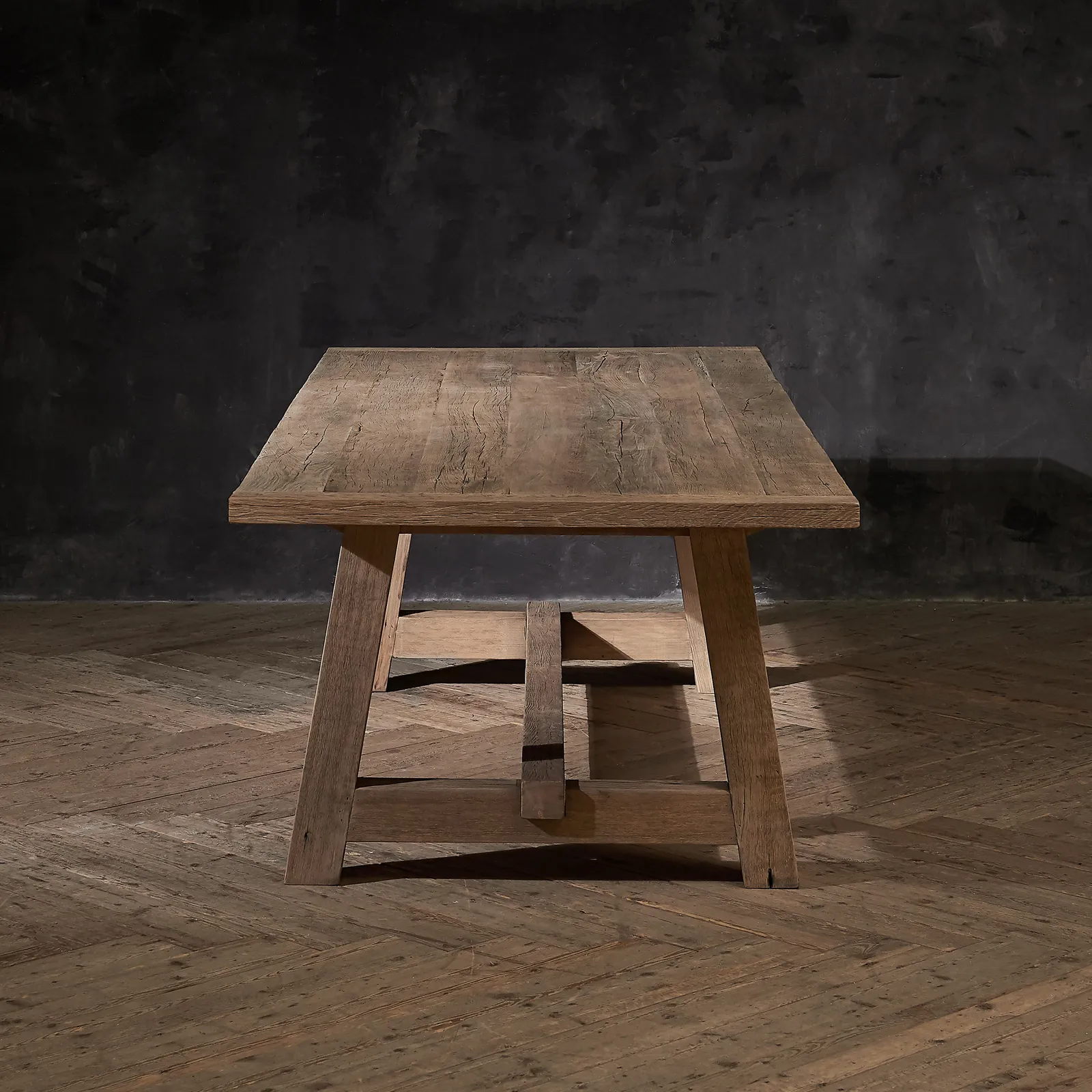 Timothy Oulton Bridge Dining Table 220X108Cm, Wood | Barker & Stonehouse 4