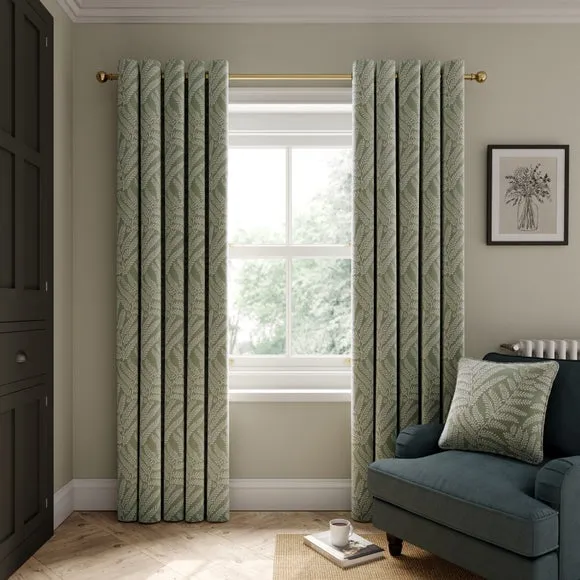 Alderly Square Cushion 3