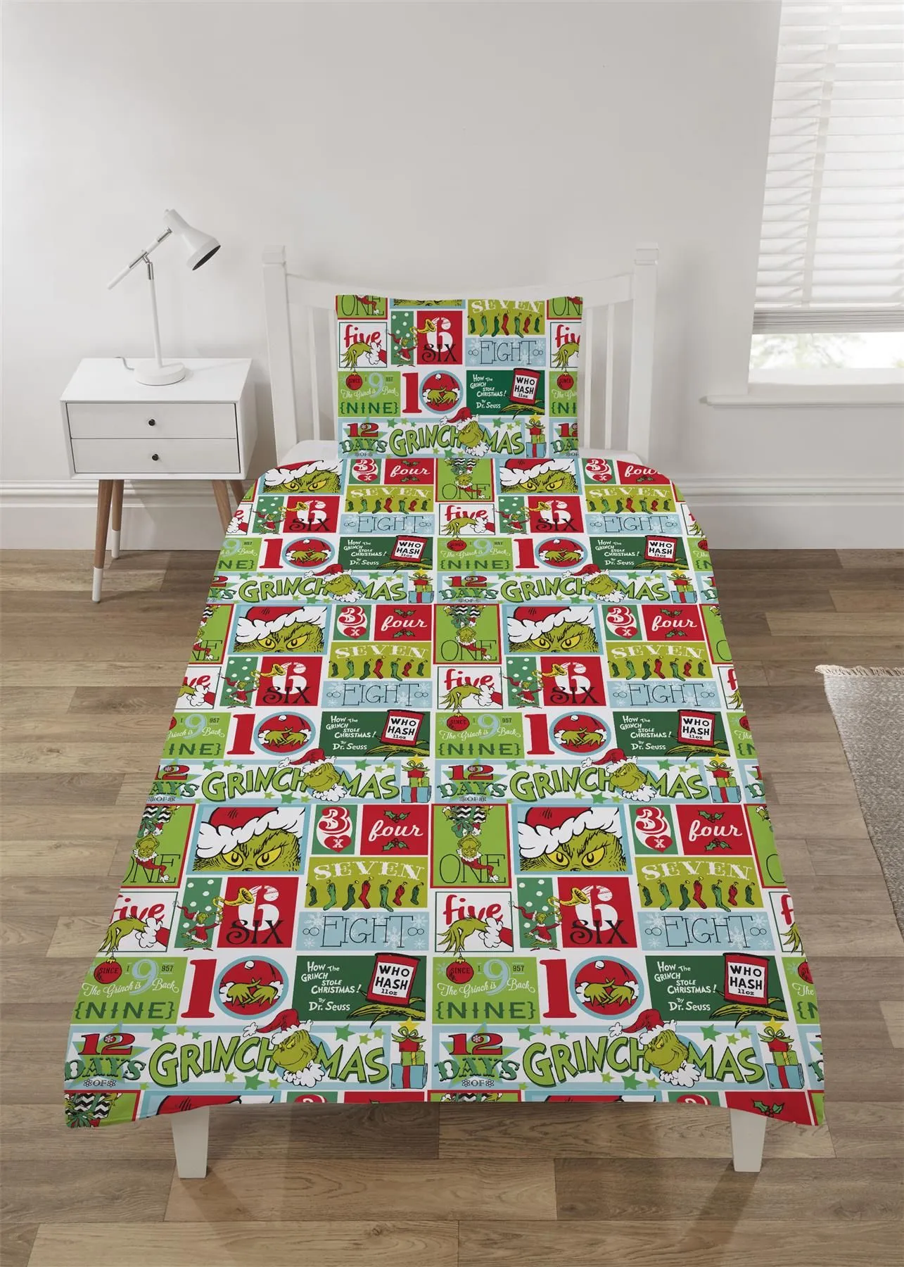 HomeSpace Direct The Grinch 12 Days of Christmas Duvet Cover Set Bedding in Green