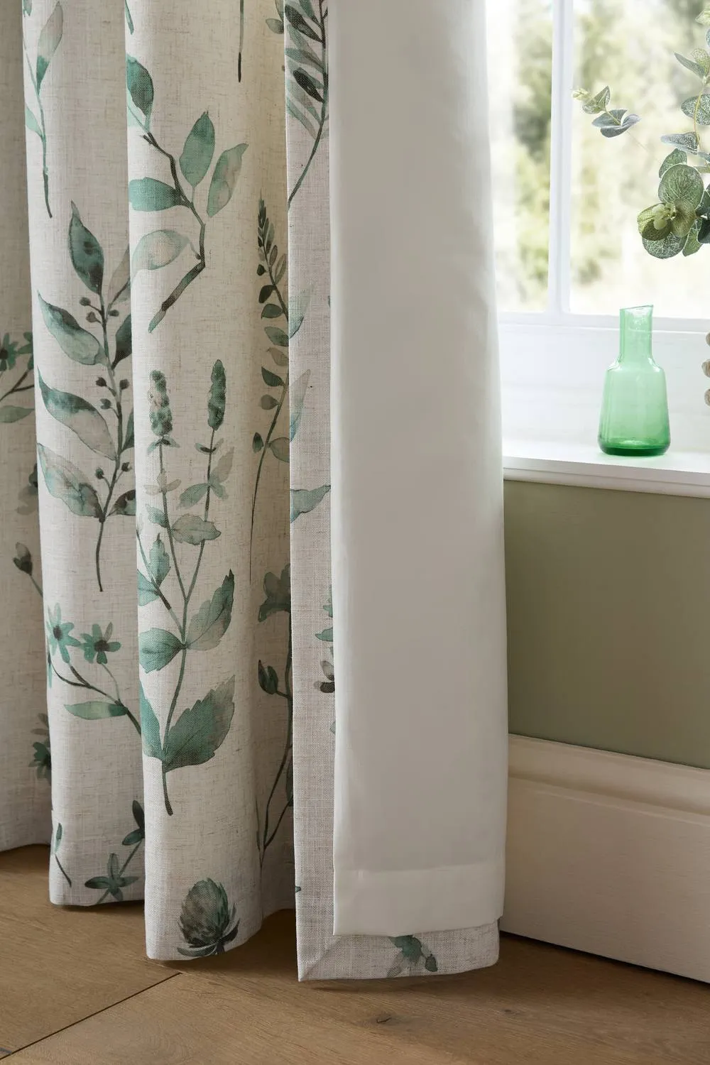 Catherine Lansfield 'Watercolour Leaves' Lined Eyelet Curtains 5