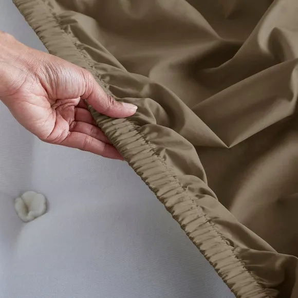 100% Egyptian Cotton 220 Thread Count True Grip® Fitted Sheet 6