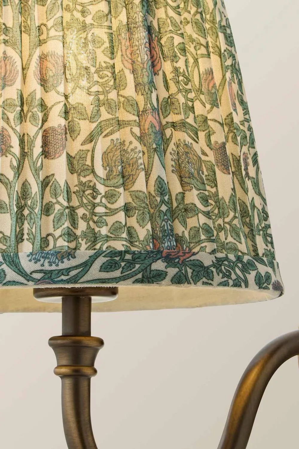 ValueLights Lowe Pair Floral Pleated Shade Metal Portable Rechargeable Wall Light in Light Green 4