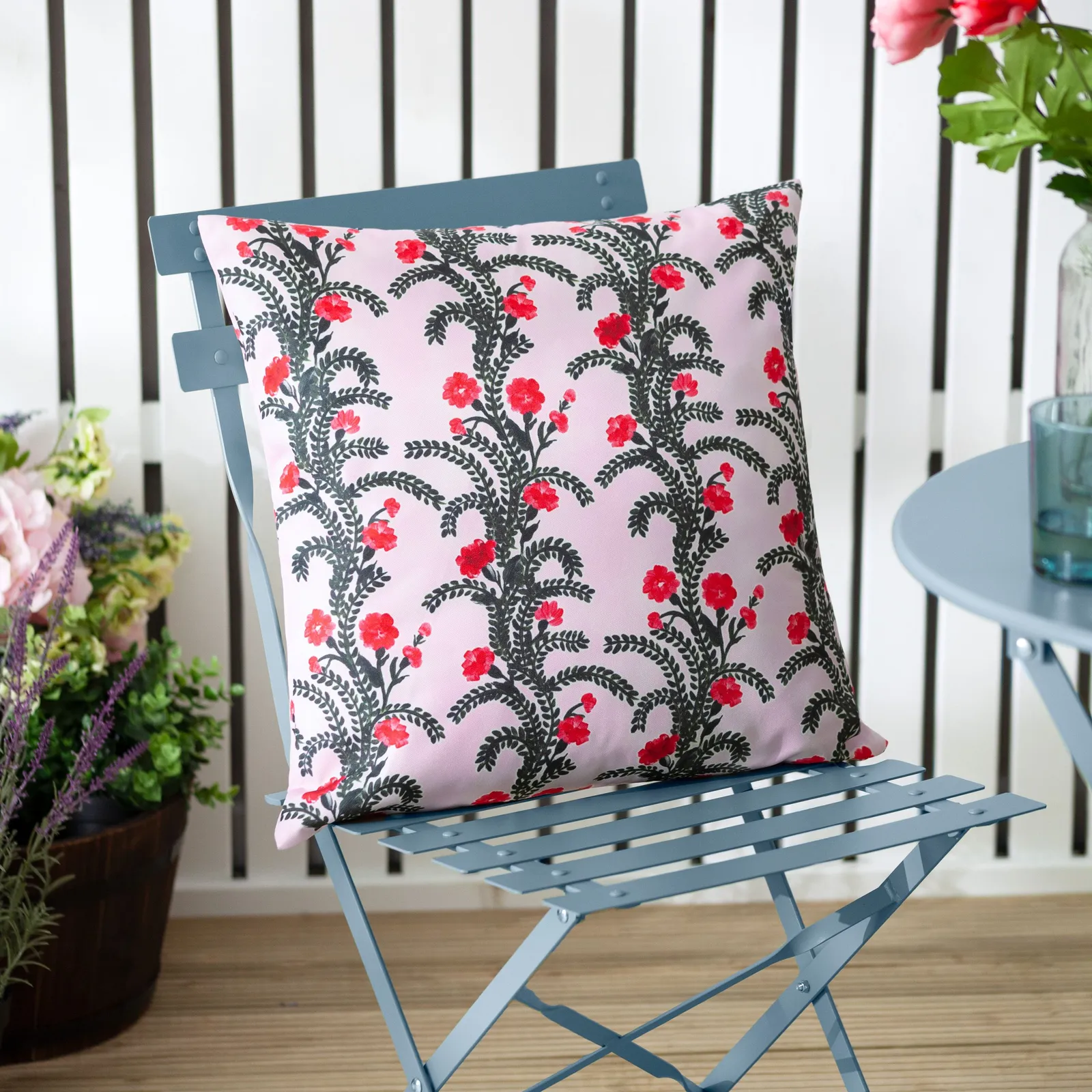 Wylder Cassis Printed Outdoor Cushion in Lilac