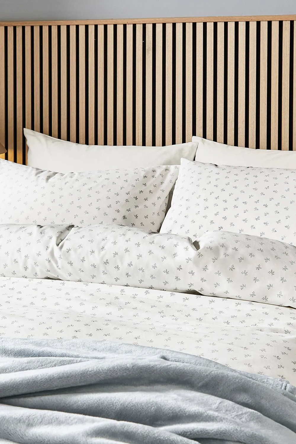 Helena Springfield 'Leaf Sprig' Duvet Cover Set in Grey 2