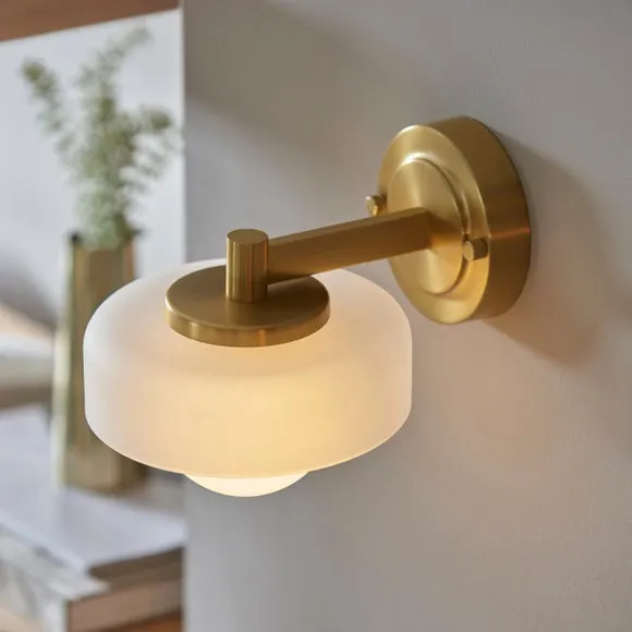 Vogue Hallie Wall Light 3