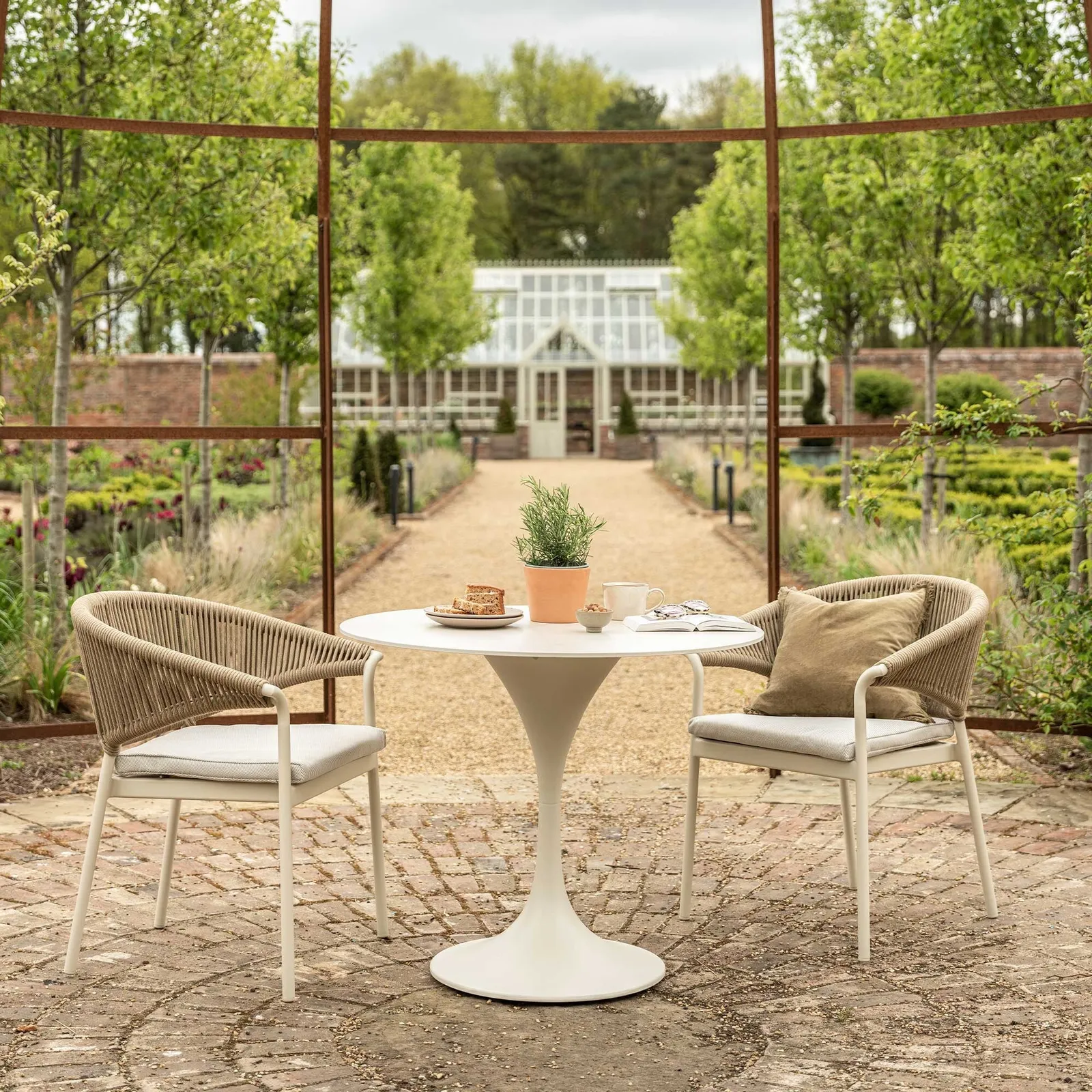 Sydney Garden Rope Back Dining Chair, White | Barker & Stonehouse 3