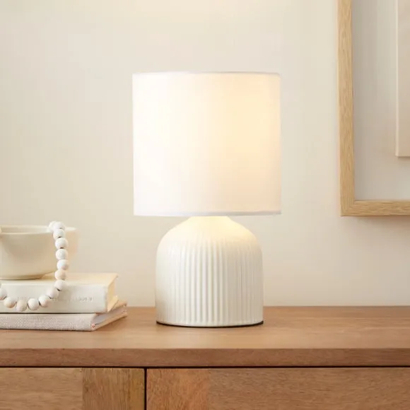 Hebe Ribbed Ceramic Table Lamp 1