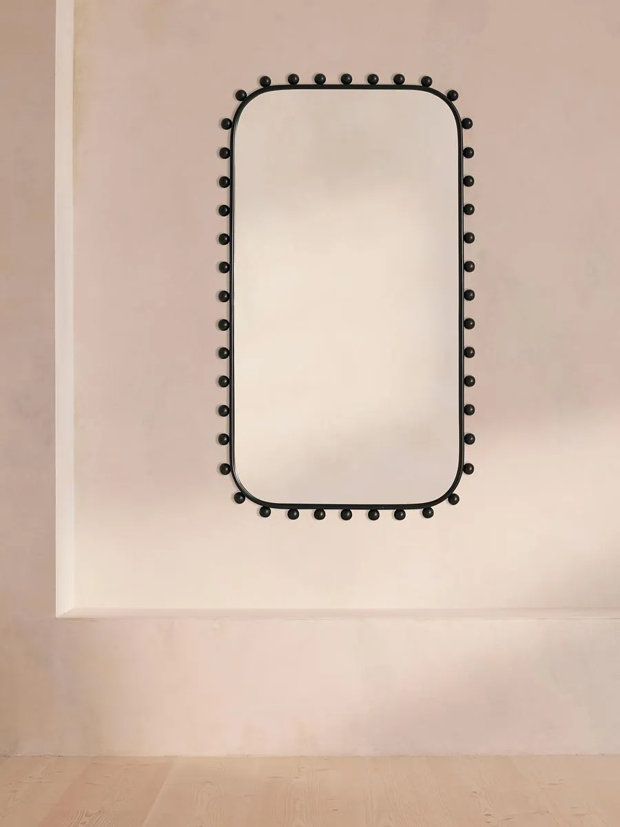 Lovina Mirror
